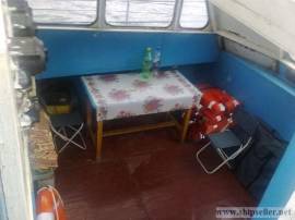 102. Duty-traveling boat