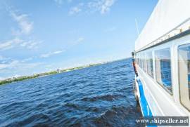 124. Passenger catamaran