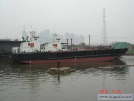 141. Self-propelled barge with ramp