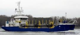 154. Self-propelled hopper dredger