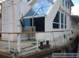 161. Rack-mount-vessel-Hotel-Restaurant