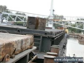 192 . Hull barge with covers
