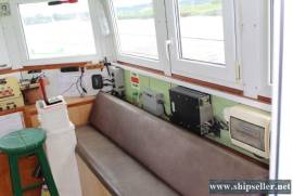 202. River passenger - work ship - 22 persons