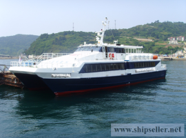 204P catamaran passenger