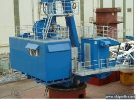 224. Ship’s pedestal crane - 65 t.