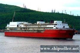 248. Floating hostel ?