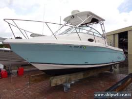 27' Robalo R 265 walk around 2005