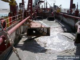 282. Trailing suction hopper dredger