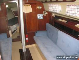 30' Pearson 303 Sloop