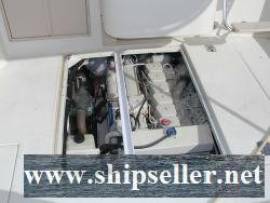 32' Albin Command Bridge 2000