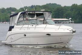 32' Rinker 320 Express Cruiser 2006