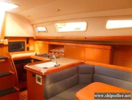 33' Hunter 33.5 2005