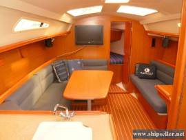 33' Hunter 33.5 2005