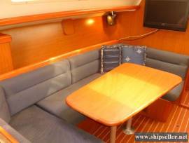 33' Hunter 33.5 2005