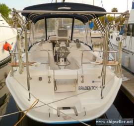 33' Hunter 33.5 2005
