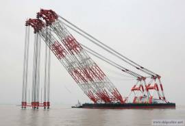 3300t floating crane revolving floating crane 3300 ton