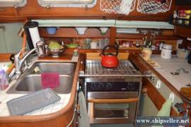 35' Southern Cross 35 - 1985
