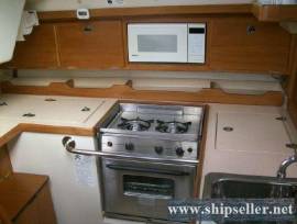 36' Catalina MK II Wing Keel Great Shape