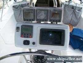 36' Catalina MK II Wing Keel Great Shape