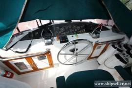 36' Nova Heritage East Sundeck 1988