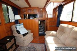 36' Nova Heritage East Sundeck 1988