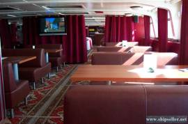375. River excursion vintage ship