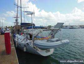 38' Beneteau 381