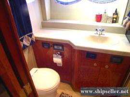 39' Cruisers Inc 385 Motor Yacht 2006
