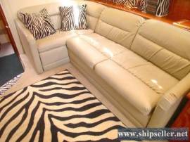 39' Cruisers Inc 385 Motor Yacht 2006