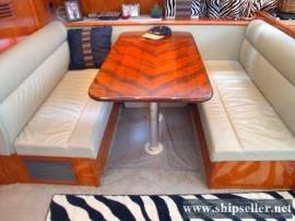 39' Cruisers Inc 385 Motor Yacht 2006