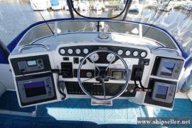 39' Silverton 372/392 Aft Cabin Motor Yacht 1997