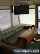 406. House-boat FRAM-12E