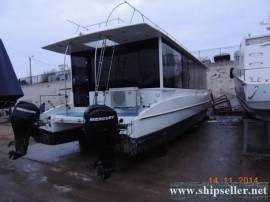 406. House-boat FRAM-12E