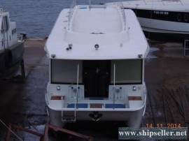 406. House-boat FRAM-12E