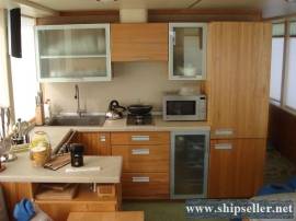 406. House-boat FRAM-12E