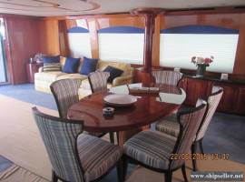 407. Motor yacht HATTERAS-80