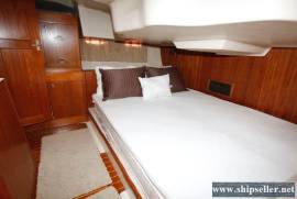 41' Hunter 410