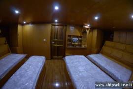 42' CARVER YACHTS 42 SS 2006
