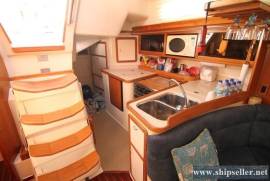 42' Catalina 42 MKII 1998