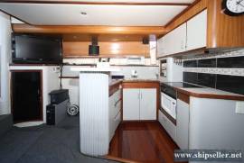 42' Cruiser's Inc 4208