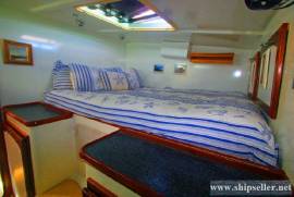 42' Grainger Mystery Cove 420 2001