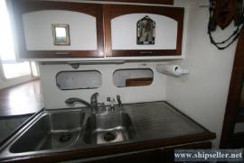 42' Grainger Mystery Cove 420 2001