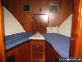 43' Hatteras Motor Yacht