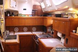 45' Hunter Passage 456