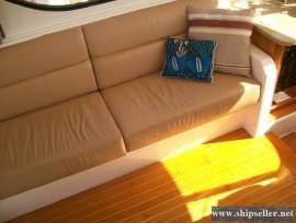 48' Aventure Sportster 2003
