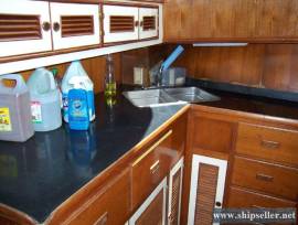 48' Offshore Cockpit Sundeck Trawler 1984