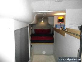 50' Power Catamaran Flybridge