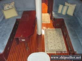 53' Hinckley 53 Cutter 1973