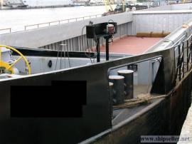69. Hull container barge, 1000t.