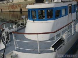 75. The traveling river craft